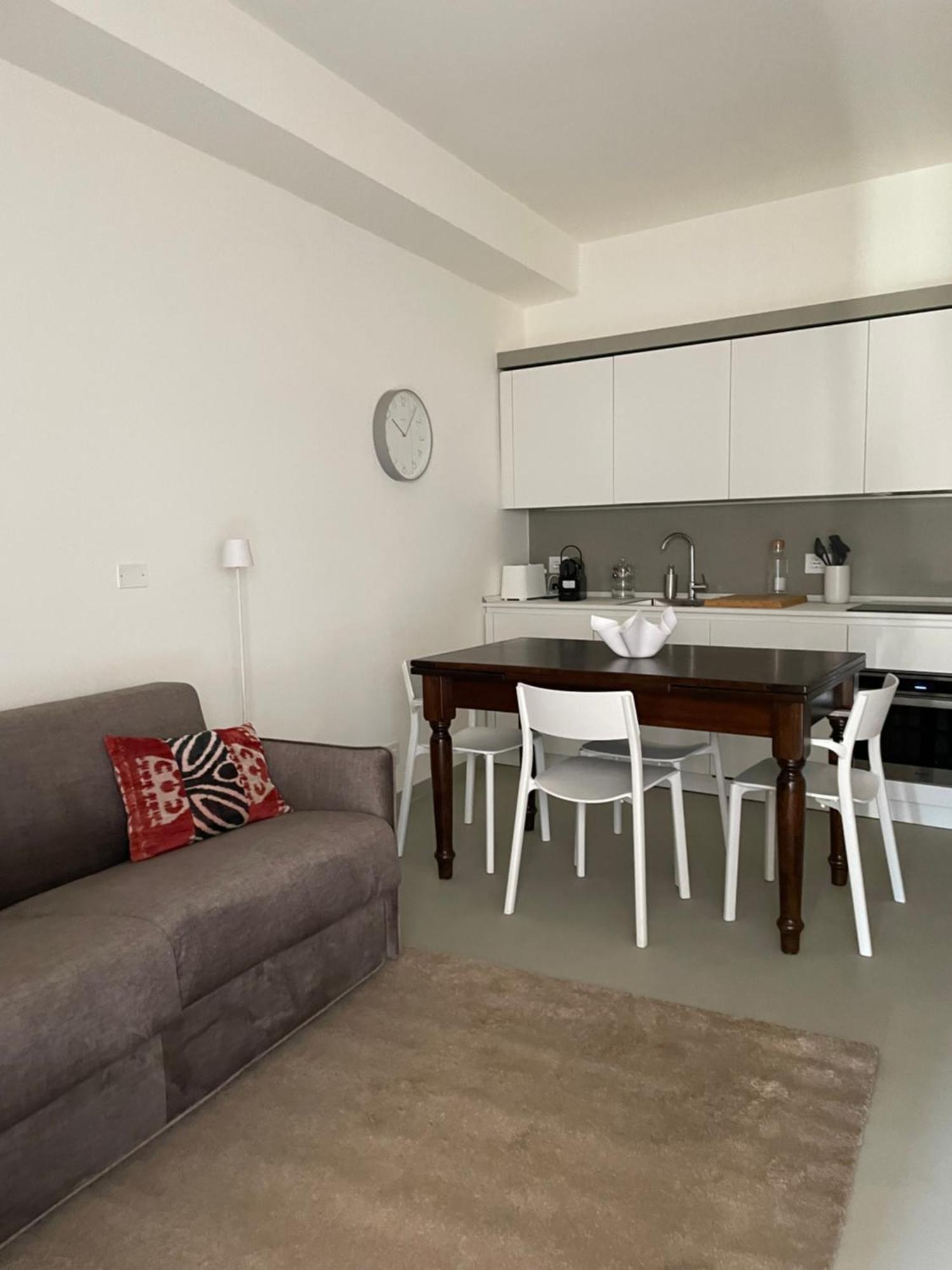 Number 99 Apartman Bergamo Kültér fotó